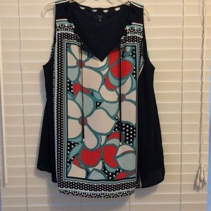 Dressy sleeveless lines blouse